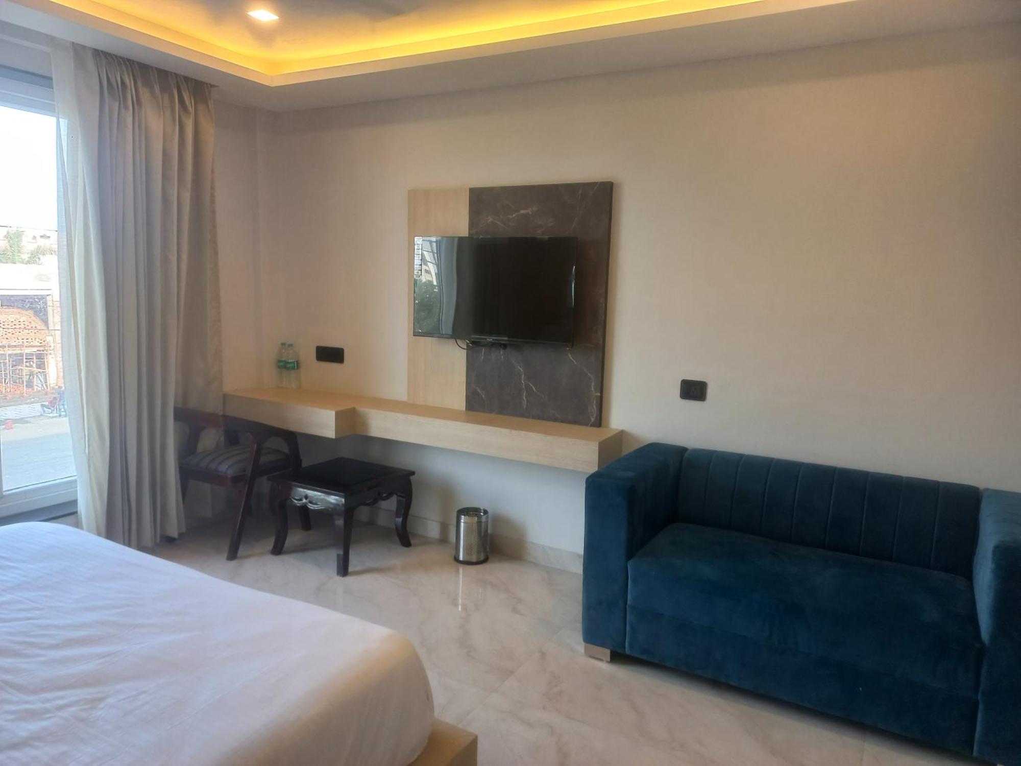 Hotel Holiday Grand 그레이터 노이다 외부 사진